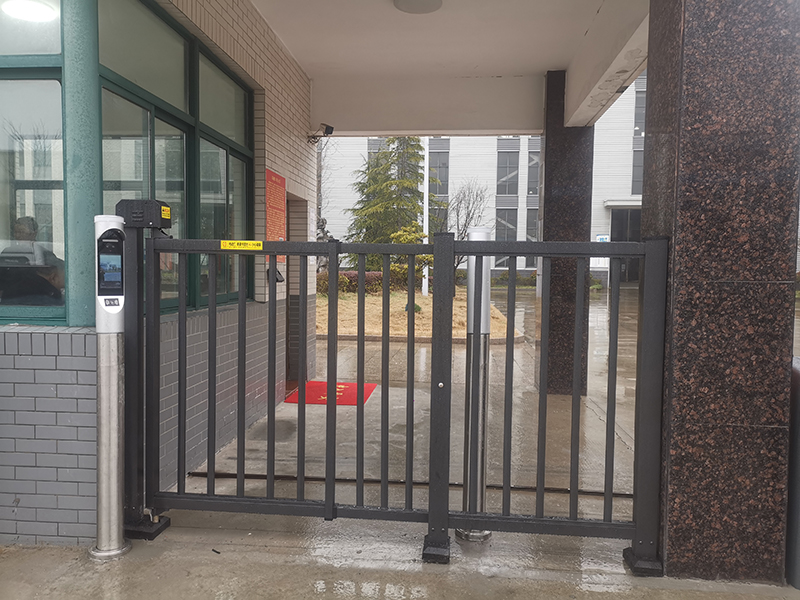 車(chē)牌識(shí)別系統(tǒng)